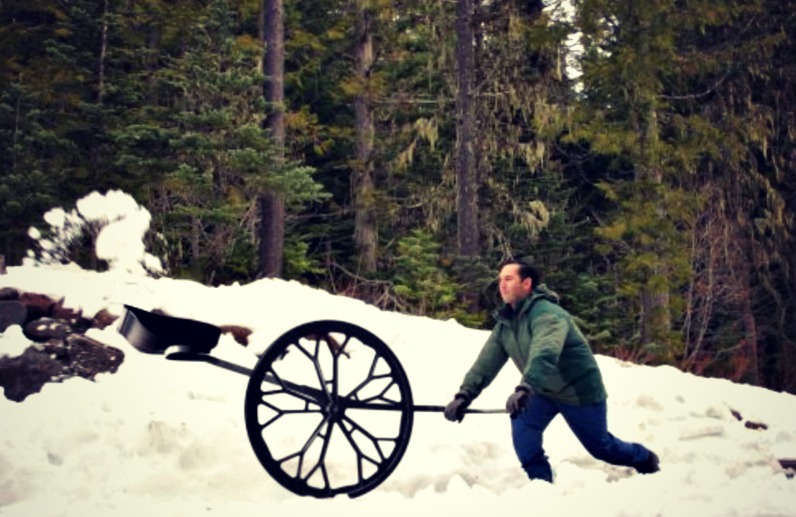 The Snow Wolf Shovel Helps Humans Battle Nature